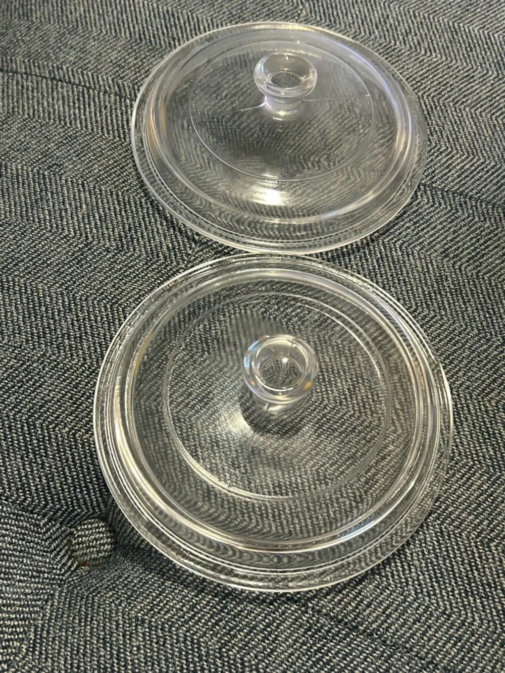 Corningware White Cookware Set with Blue Cornflower Pattern, 3-Piece W/ Lids - Picture 6 of 15